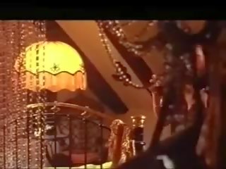 Keyhole 1975: zadarmo filmovanie porno klip 75